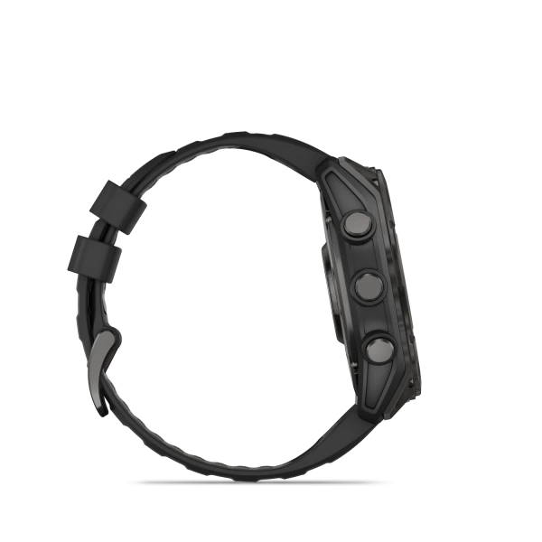 Garmin Fenix ​​8 — AMOLED, 51 мм — сапфировый карбоновый серый DLC, титановый, с силиконовым ремешком черно/серого цвета 010-02905-21 от прозводителя Garmin